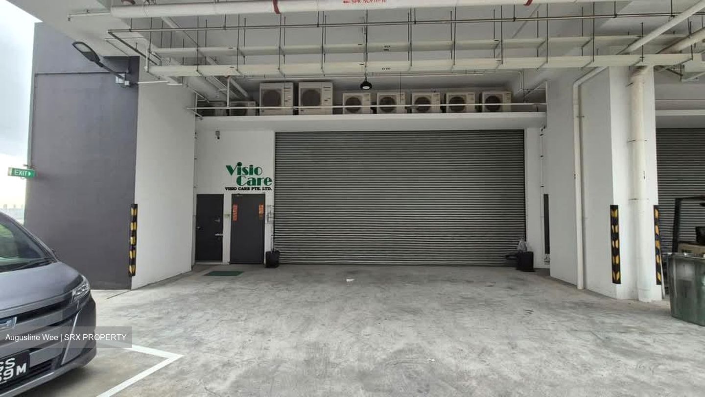 REVV (D22), Factory #580068571